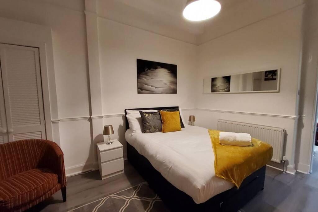 Leith Spectacular Apartment By Sensational Stay Short Lets & Serviced Accommodation With 6 Separate Beds & 2 Baths Edynburg Zewnętrze zdjęcie