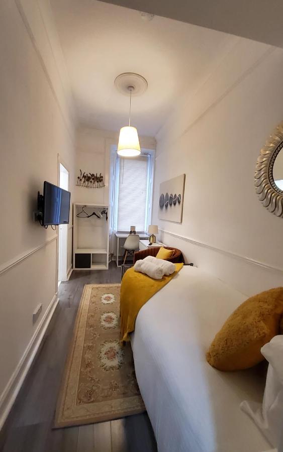 Leith Spectacular Apartment By Sensational Stay Short Lets & Serviced Accommodation With 6 Separate Beds & 2 Baths Edynburg Zewnętrze zdjęcie