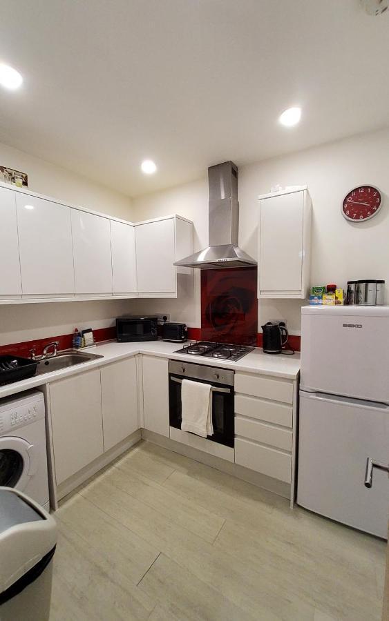 Leith Spectacular Apartment By Sensational Stay Short Lets & Serviced Accommodation With 6 Separate Beds & 2 Baths Edynburg Zewnętrze zdjęcie